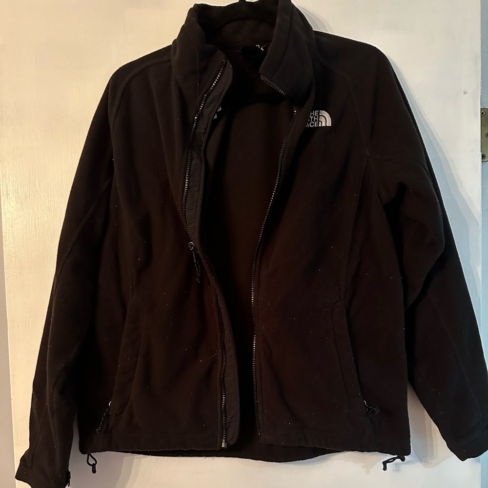 Woman’s Black Fleece North Face Jacket